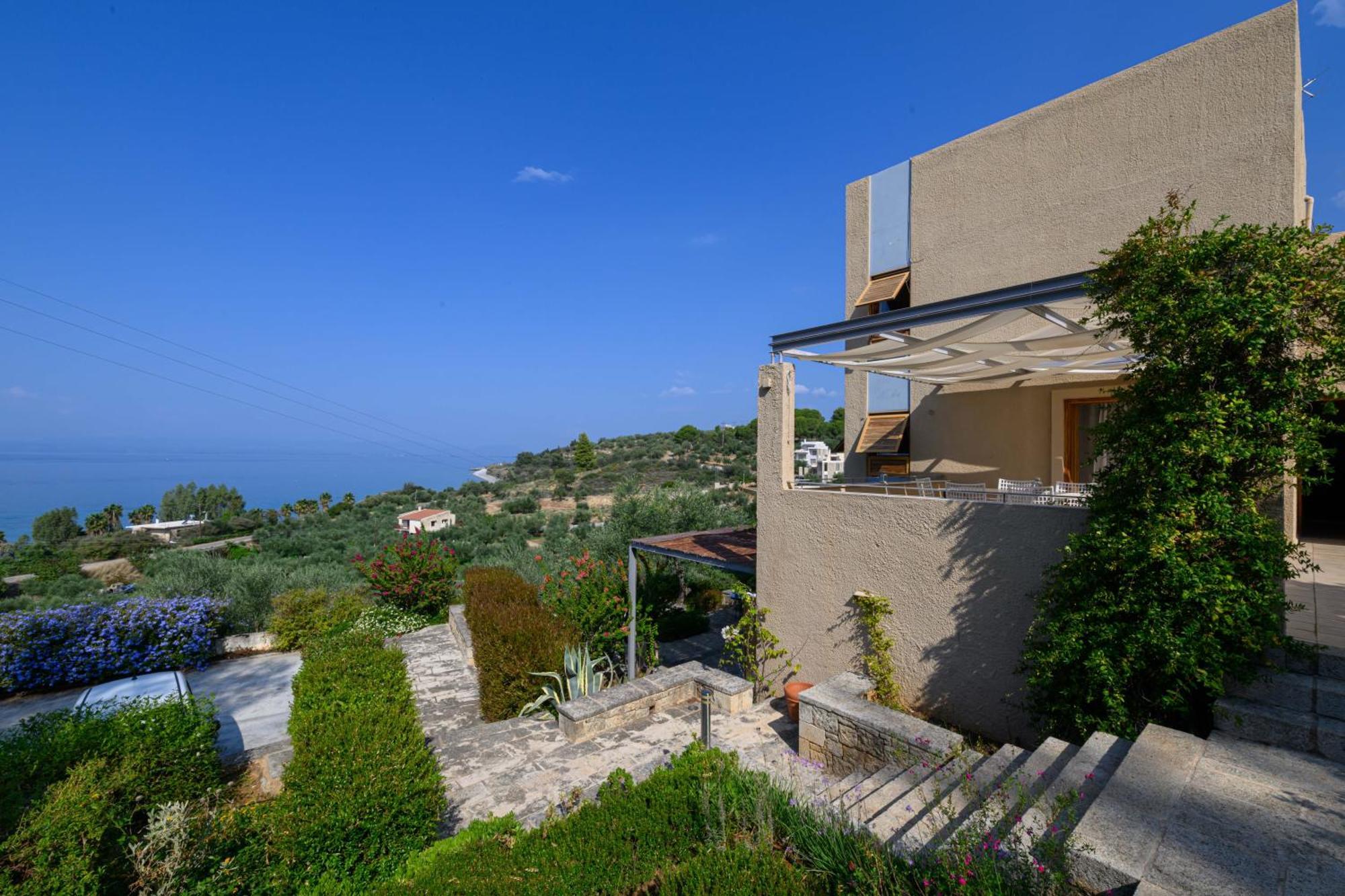 Mani Tower Villa Akrogiali Eksteriør bilde